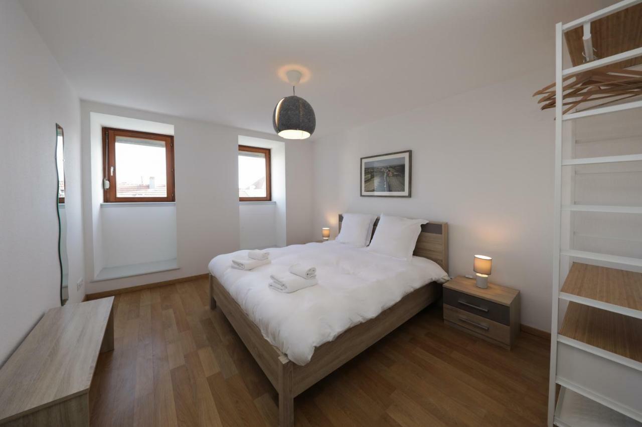Les Cordonniers Apartment กอลมาร์ ภายนอก รูปภาพ